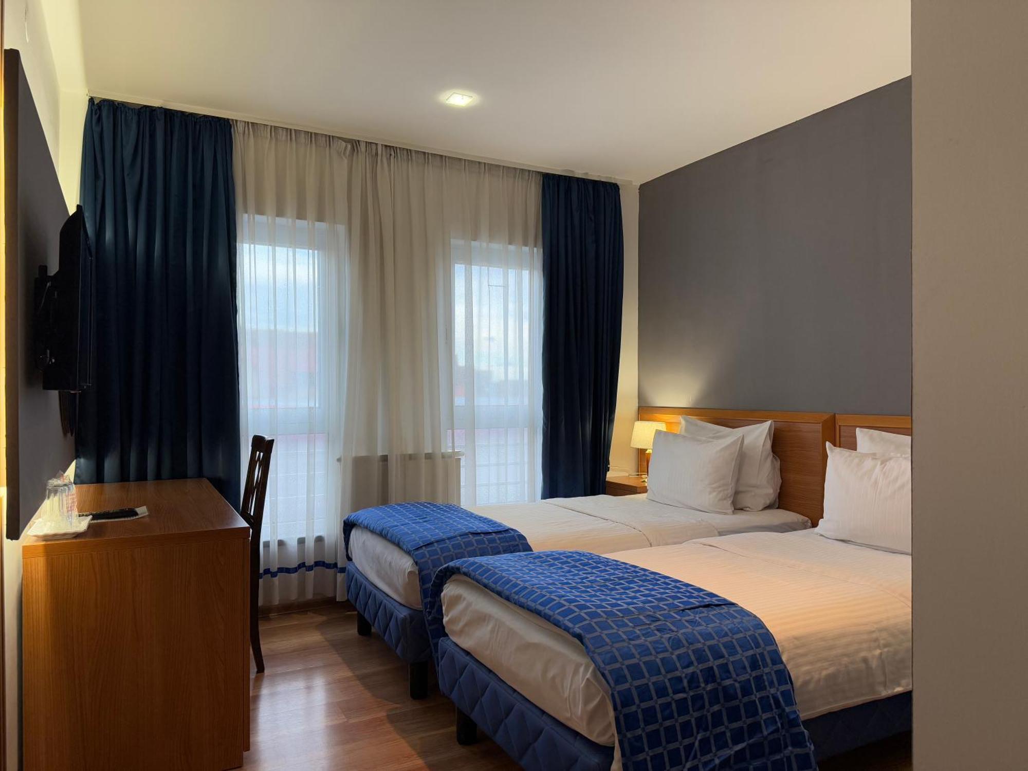 Motel M Vlasenica Extérieur photo