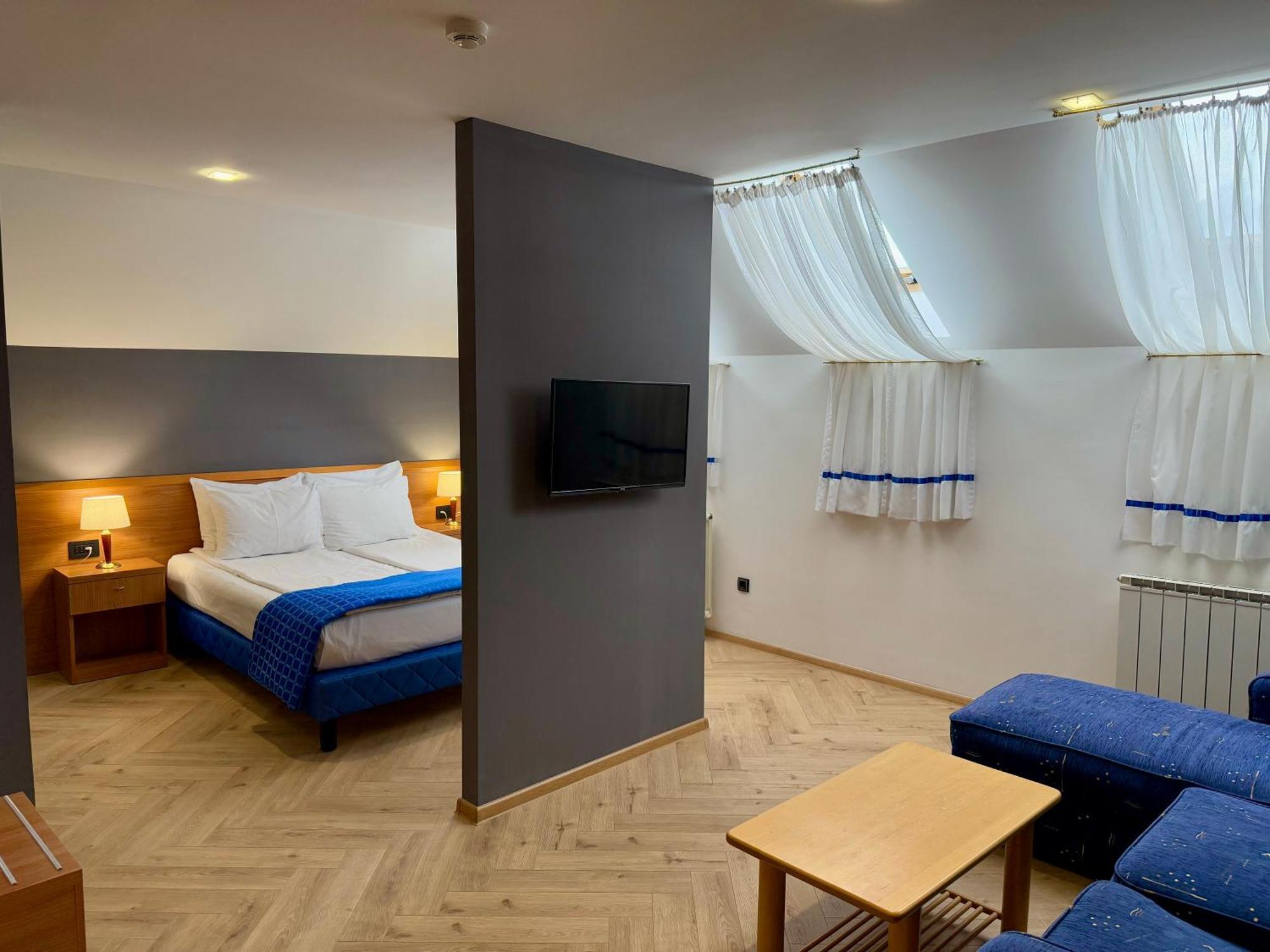 Motel M Vlasenica Extérieur photo