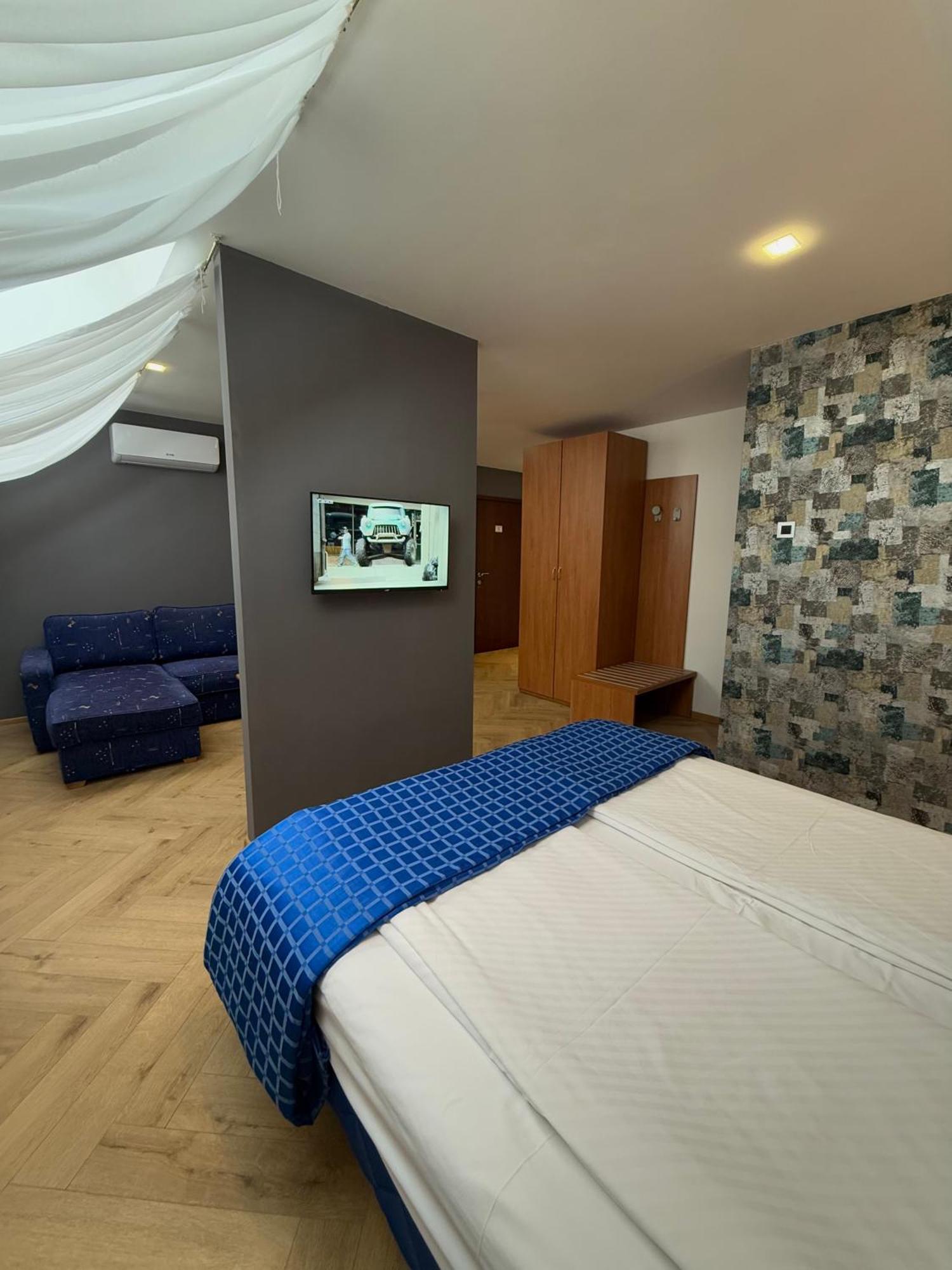 Motel M Vlasenica Extérieur photo